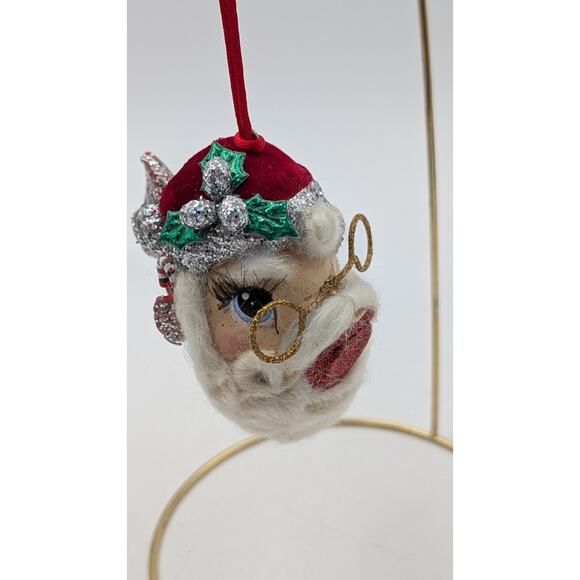 Katherine’s Collection Kissing Santa Fish Ornament Glitter Yarn Beard Retro - Picture 6 of 7